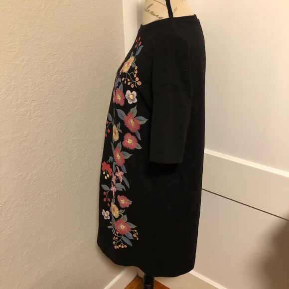 Zara Trafaluc Short Sleeve Shirt Dress with Faux Embroidered Floral Print - Picture 2 of 5